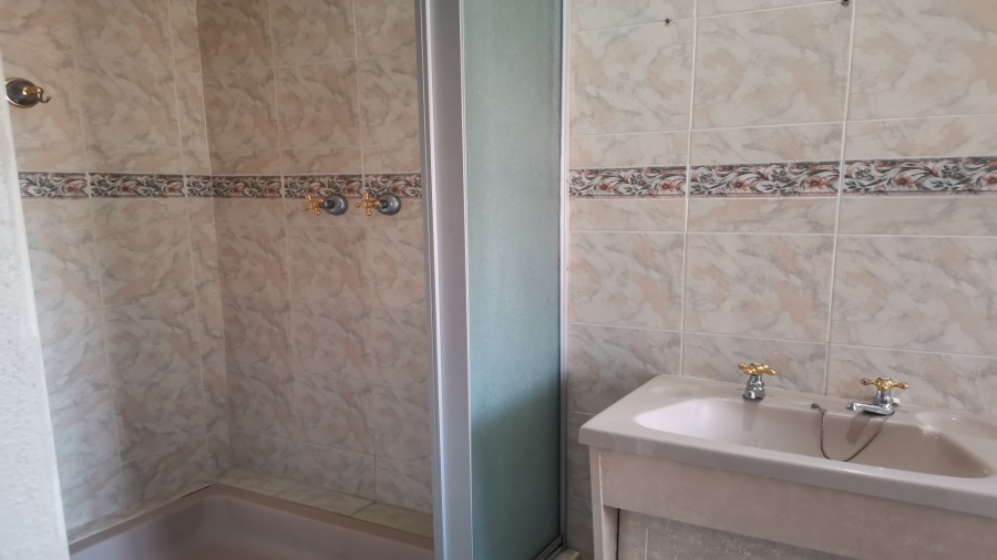 5 Bedroom Property for Sale in Miederpark North West